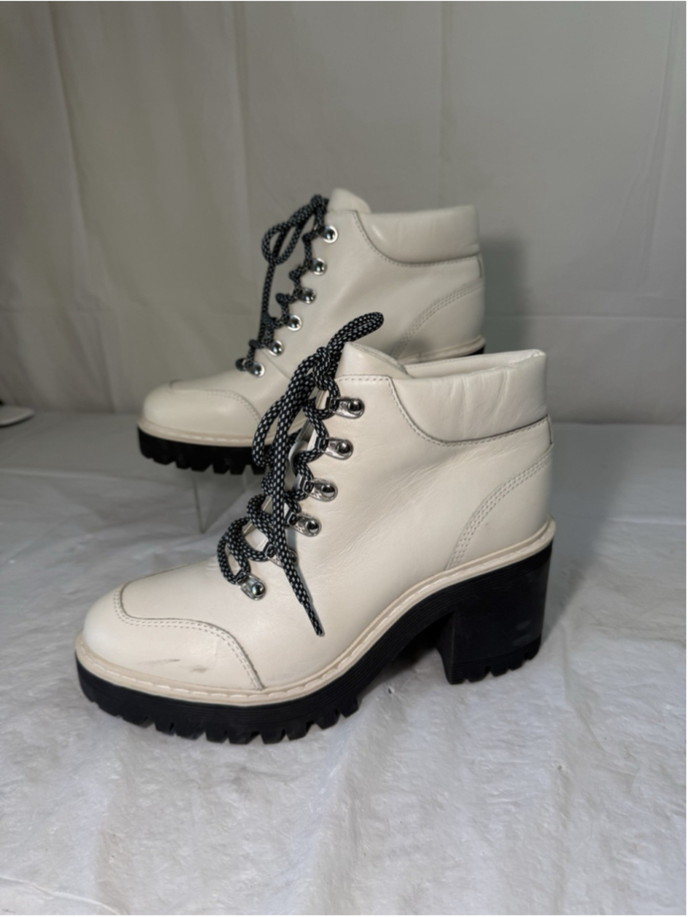 Marc‎ Fisher LTD Waldo Lug sole Combat Boot size 7 M white leather - Picture 8 of 13